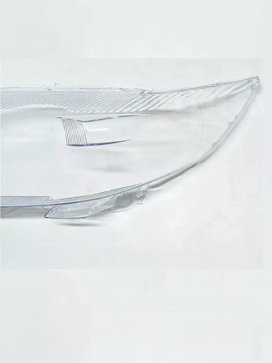 Стекло для фар Camry 40/45/2009 - 2011. правое. левое